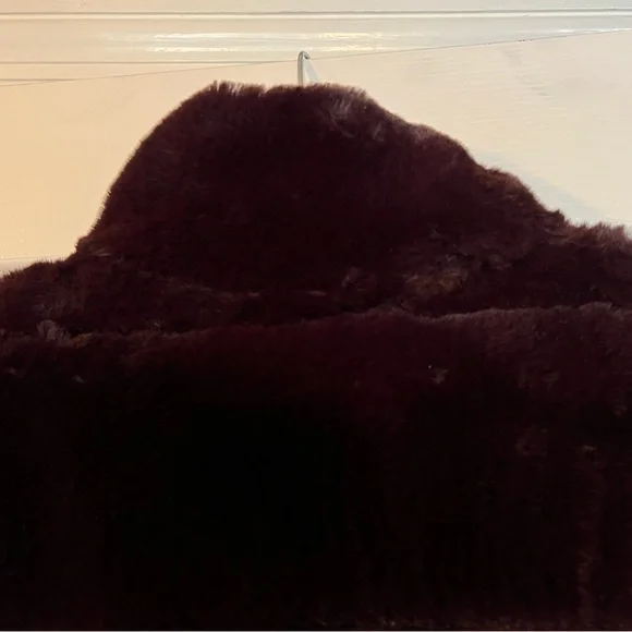 Via Spiga Reversible Grooved Faux-Fur Jacket in "Eggplant" Size S NWOT - Picture 10 of 13